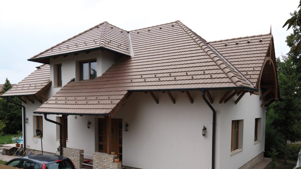 Rundo Sötétbarna Rundo Sötétbarna: Barna tetőcserép